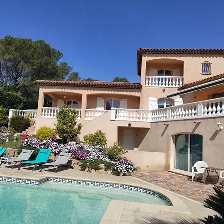 Chantilly Сен-Рафаэль